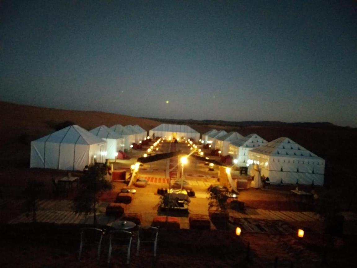 Ammar Luxury Camp Hotel Мерцуга Екстериор снимка