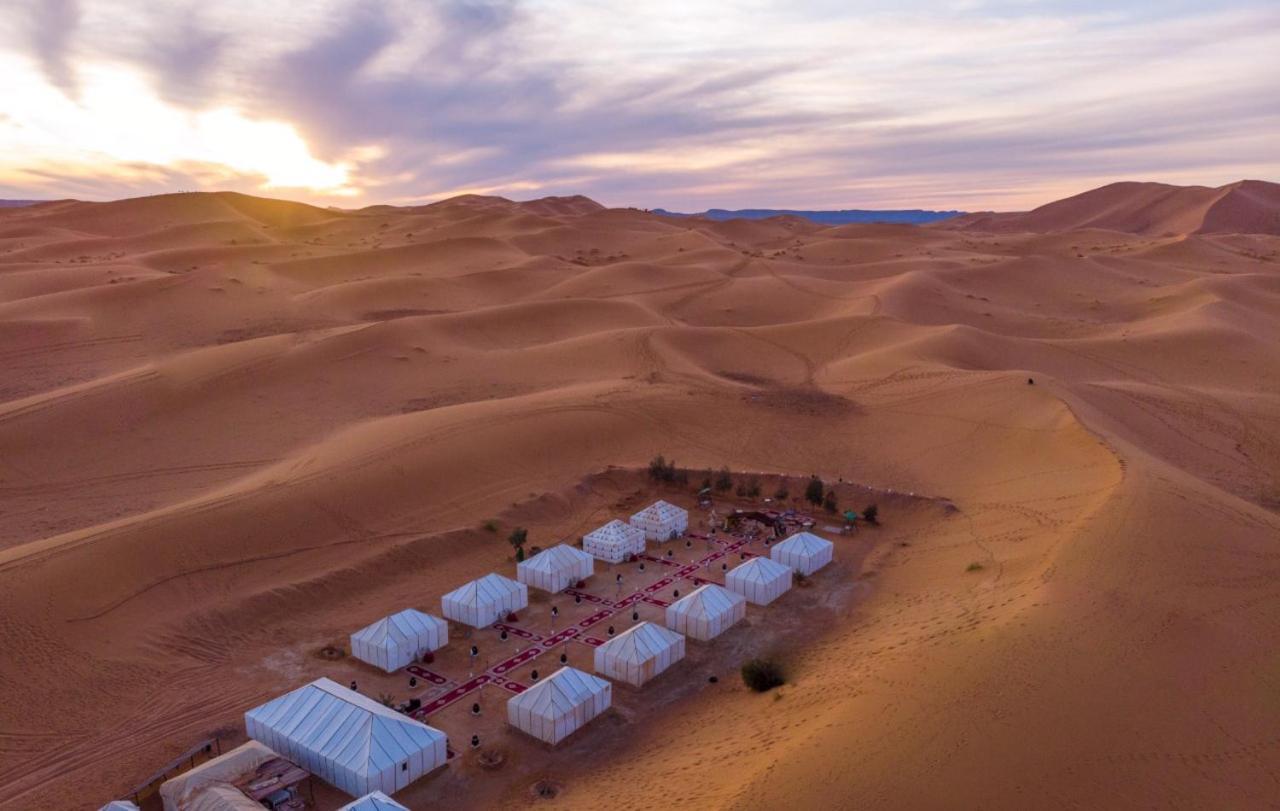 Ammar Luxury Camp Hotel Мерцуга Екстериор снимка
