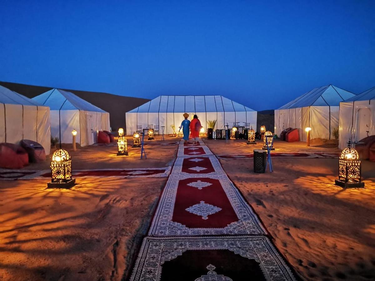 Ammar Luxury Camp Hotel Мерцуга Екстериор снимка