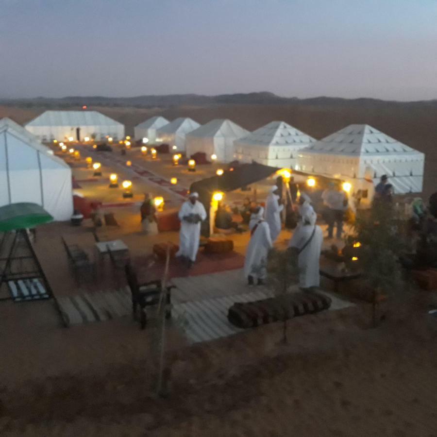 Ammar Luxury Camp Hotel Мерцуга Екстериор снимка