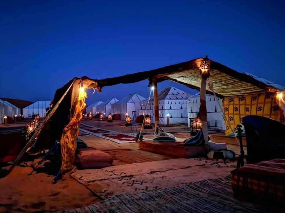 Ammar Luxury Camp Hotel Мерцуга Екстериор снимка