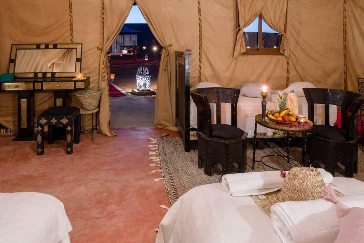 Ammar Luxury Camp Hotel Мерцуга Екстериор снимка